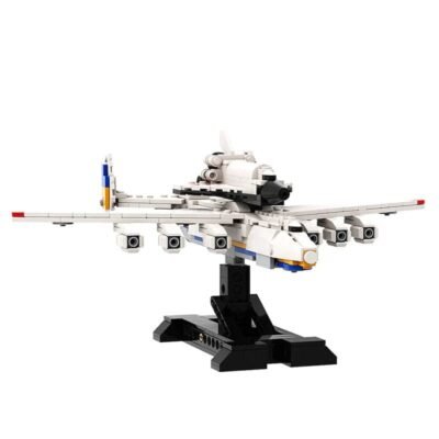 4_1_1800x1800_a6d8b3a2-fa85-444b-8862-3b74f0623c96 Antonov An-225 “Mriya" Model Building Block Toys | 482PCS - Image 1