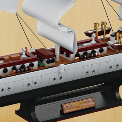 The White Swan Model Building Block Toys | 1762PCS - Image 5