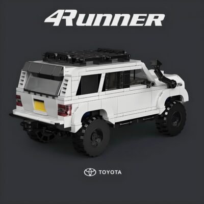 Toyota 4Runner Model Building Block Toys | 540PCS - Image 3